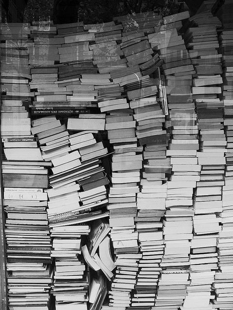 black-and-white-book-books-literature-photography-Favim.com-187690